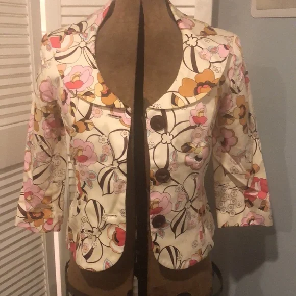 Cropped jacket - Picture 4 of 8